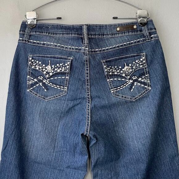 Royalty YMI Size 10 Blue Jean Denim Capris Bling Button Flap Pockets Y2K - Picture 6 of 15